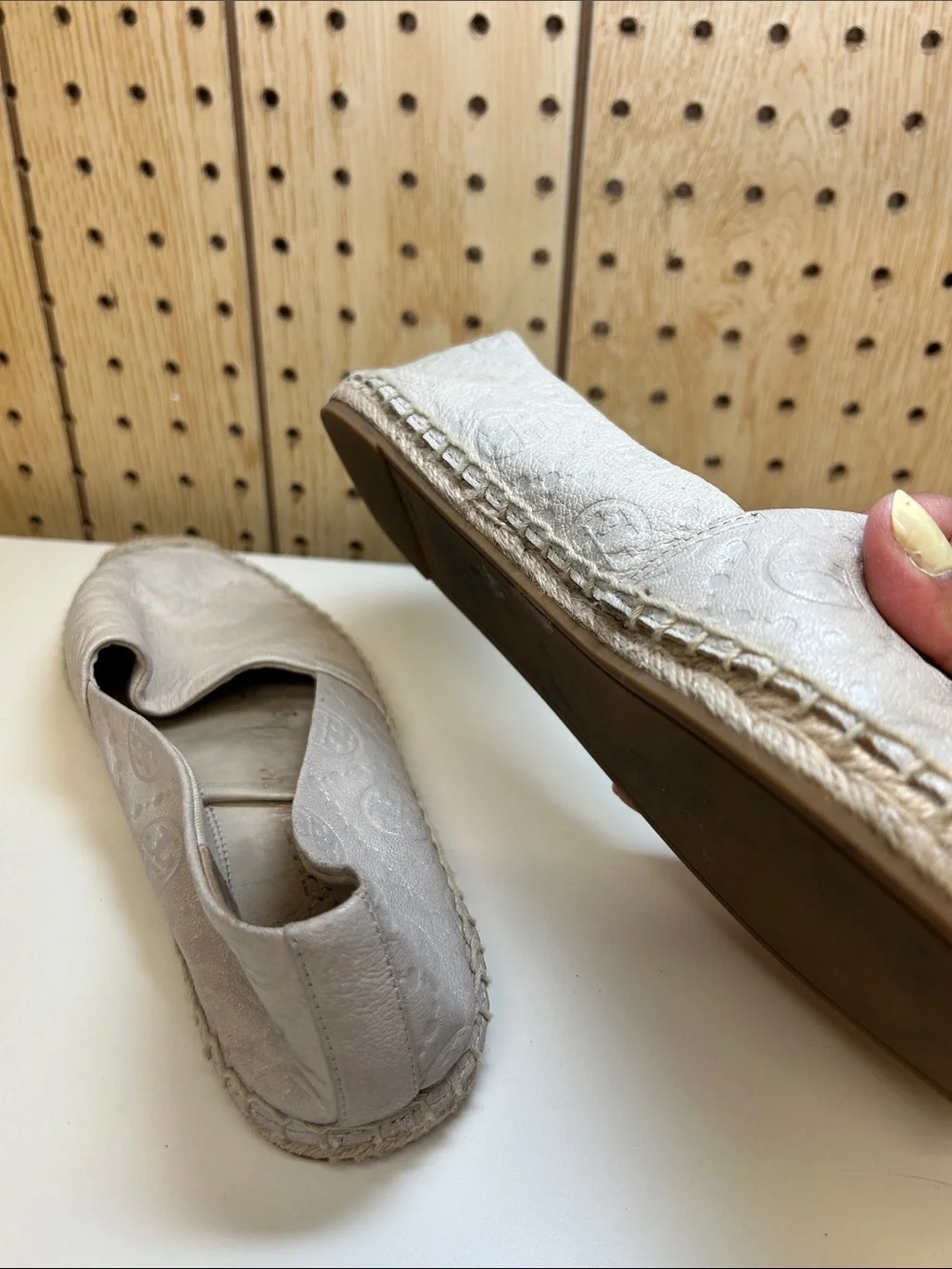 Tory Burch Cream Leather Logo Espadrille Slip-Ons